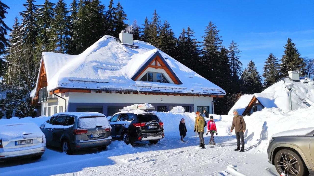 Apartment B6 In The Center Of Harrachov - By Relax Harrachov Esterno foto